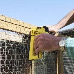 Stanley Agrafeuse FMHT6-70411 TR400 FatMax Light Hand Tacker 4 En 1 -Chauffage de chantier et de terrasse Soldes fmht6 70411 tr400 fatmax light hand tacker 4 en 1 5