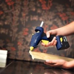 Rapid Pistolet à Colle Sans Fil BGX300 Li-Ion 40303135 -Chauffage de chantier et de terrasse Soldes pistolet a colle sans fil bgx300 li ion 40303135 3