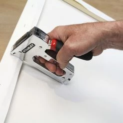 Stanley Agrafeuse STHT6-70410 TR120 Tacker à Main Léger 3 En 1 -Chauffage de chantier et de terrasse Soldes stht6 70410 tr120 tacker a main leger 3 en 1 3